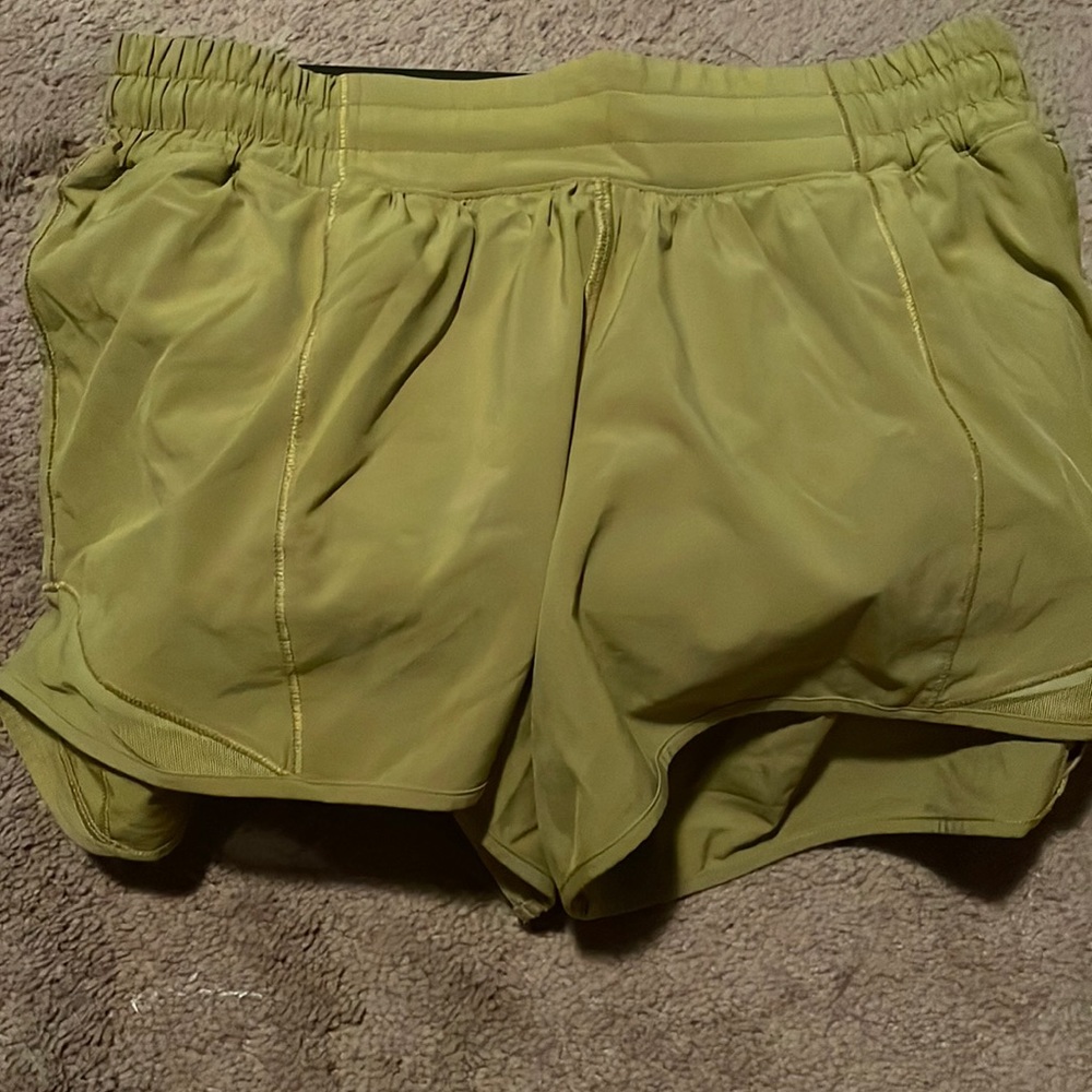 Lululemon Hotty Hot short size 8